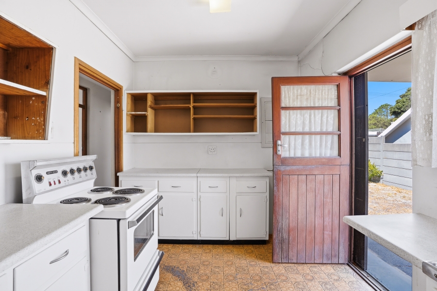 3 Bedroom Property for Sale in Meadowridge Western Cape